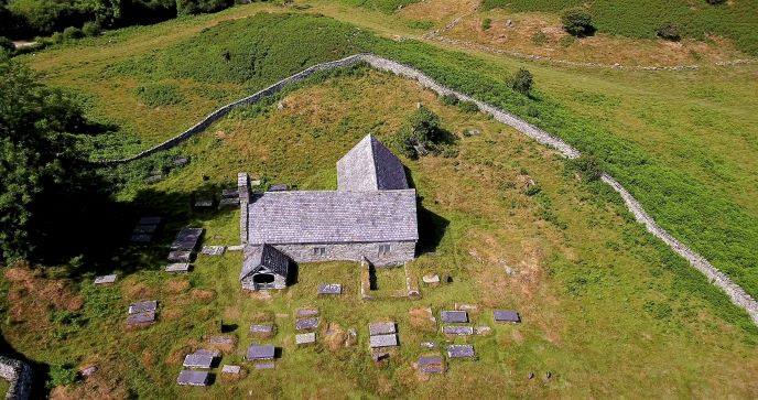 44074810_915226028667988_6497560141821378560_n